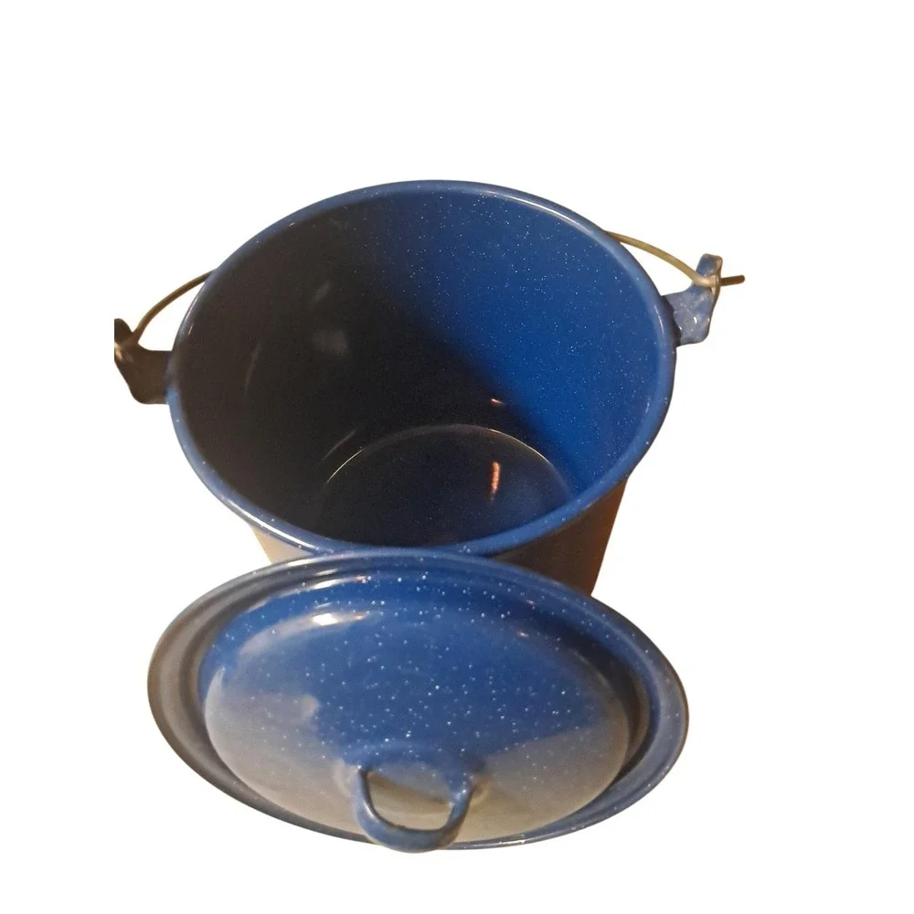 Vintage Blue Speckled Enamelware Pot With Lid & Bail Handle